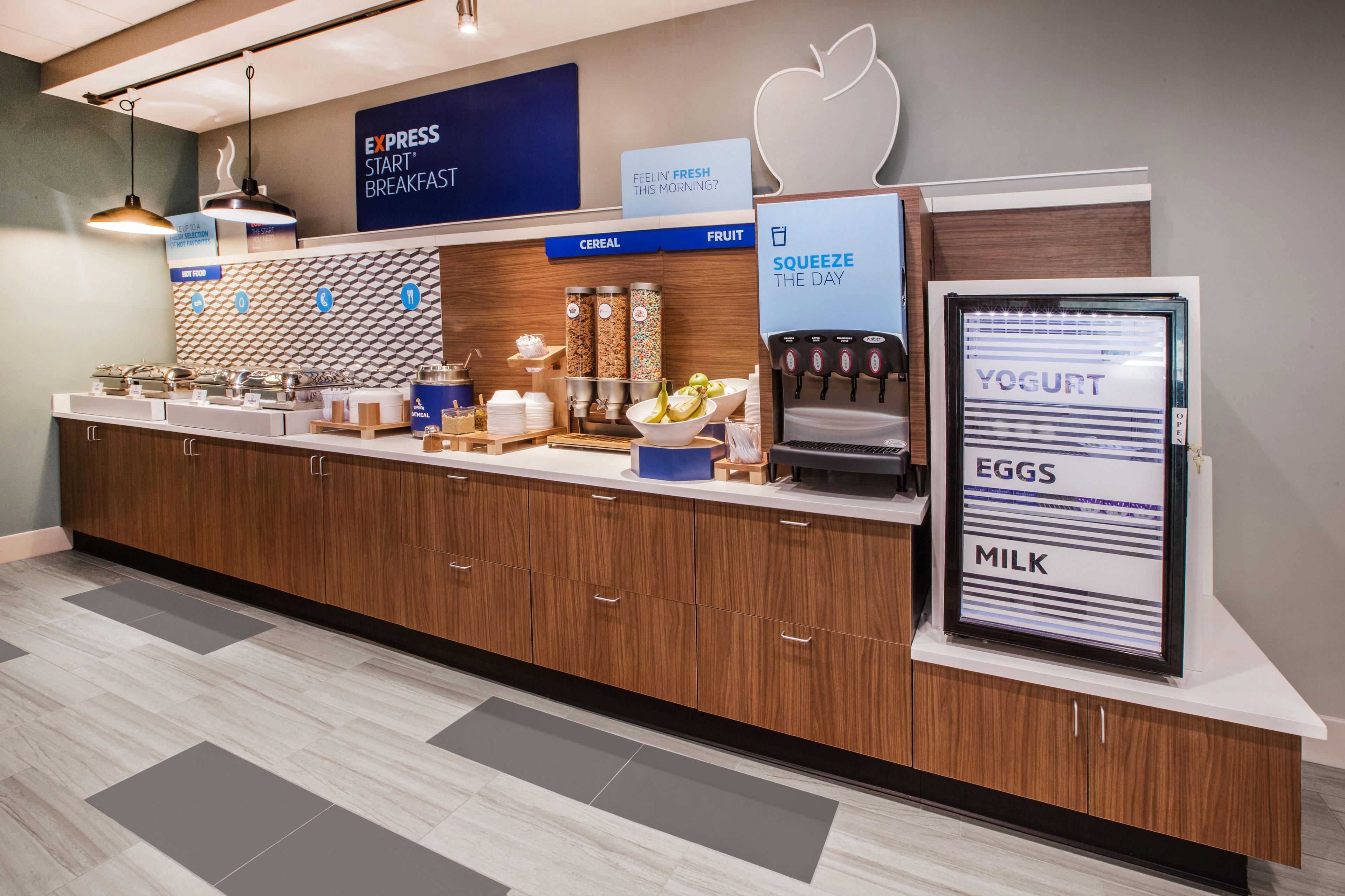 Holiday Inn Express & Suites Mobile West I-10 By Ihg Тилманс-Корнер Экстерьер фото