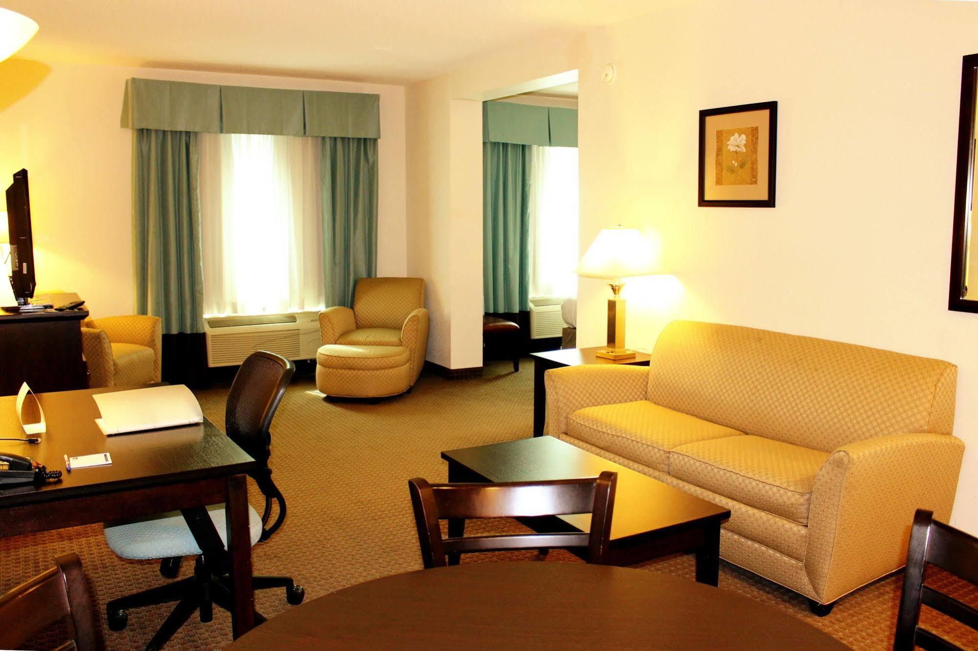 Holiday Inn Express & Suites Mobile West I-10 By Ihg Тилманс-Корнер Экстерьер фото